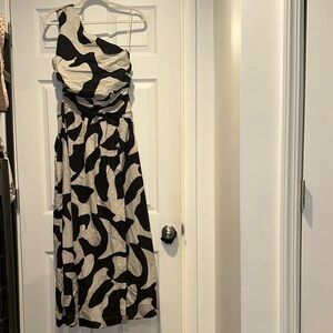 Abercrombie & Fitch One-Shoulder Dress